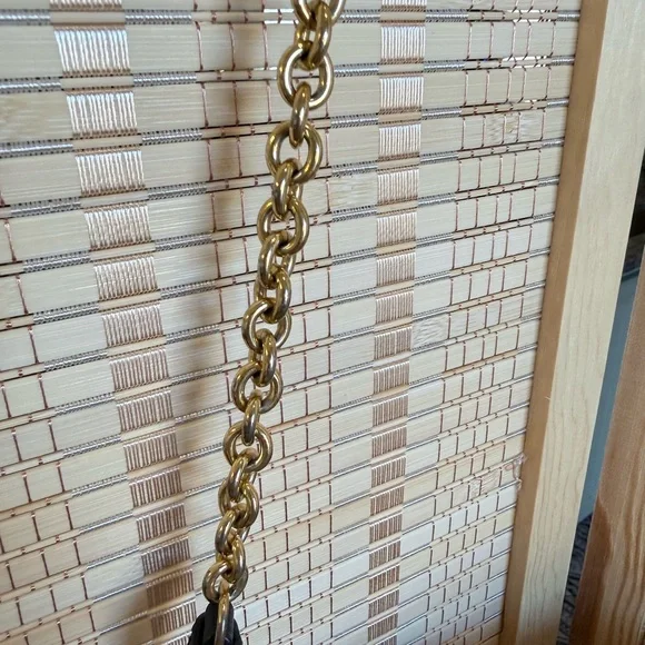 Burberry Haymarket Check Crossbody Bag – Brown Leather Trim – Chain Strap - Picture 4 of 8